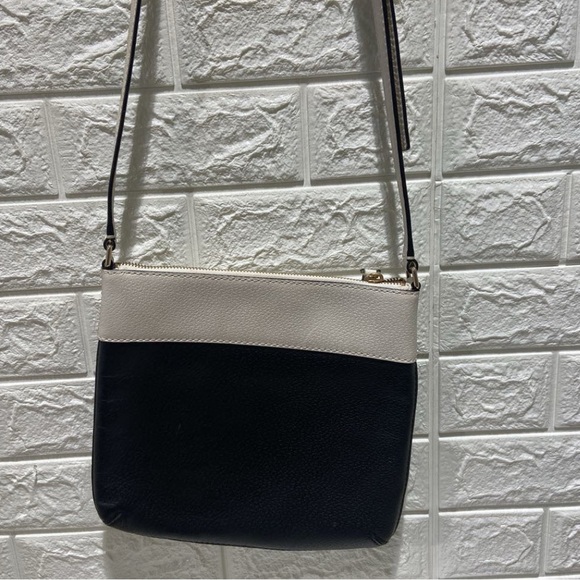 KATE SPADE TWO TONE LEATHER CROSSBODY BAG - Picture 3 of 5